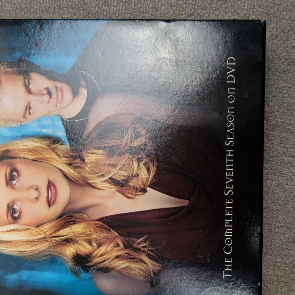 Buffy the Vampire Slayer: The Complete Seventh Season on DVD - Picture 3 of 7